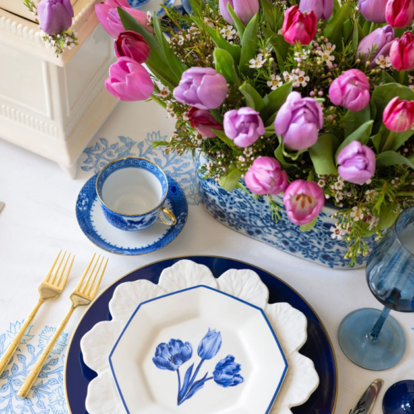 Spring Flower Table Setting with a Tulip Theme