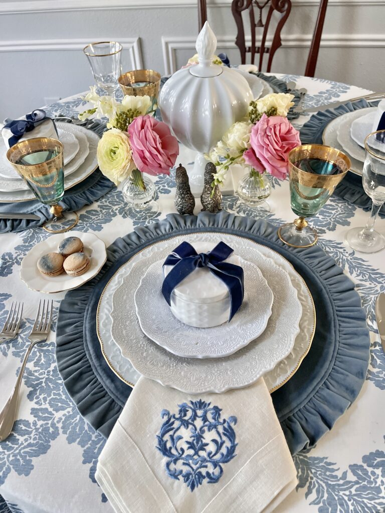 blue and white mothers day tablescape idea