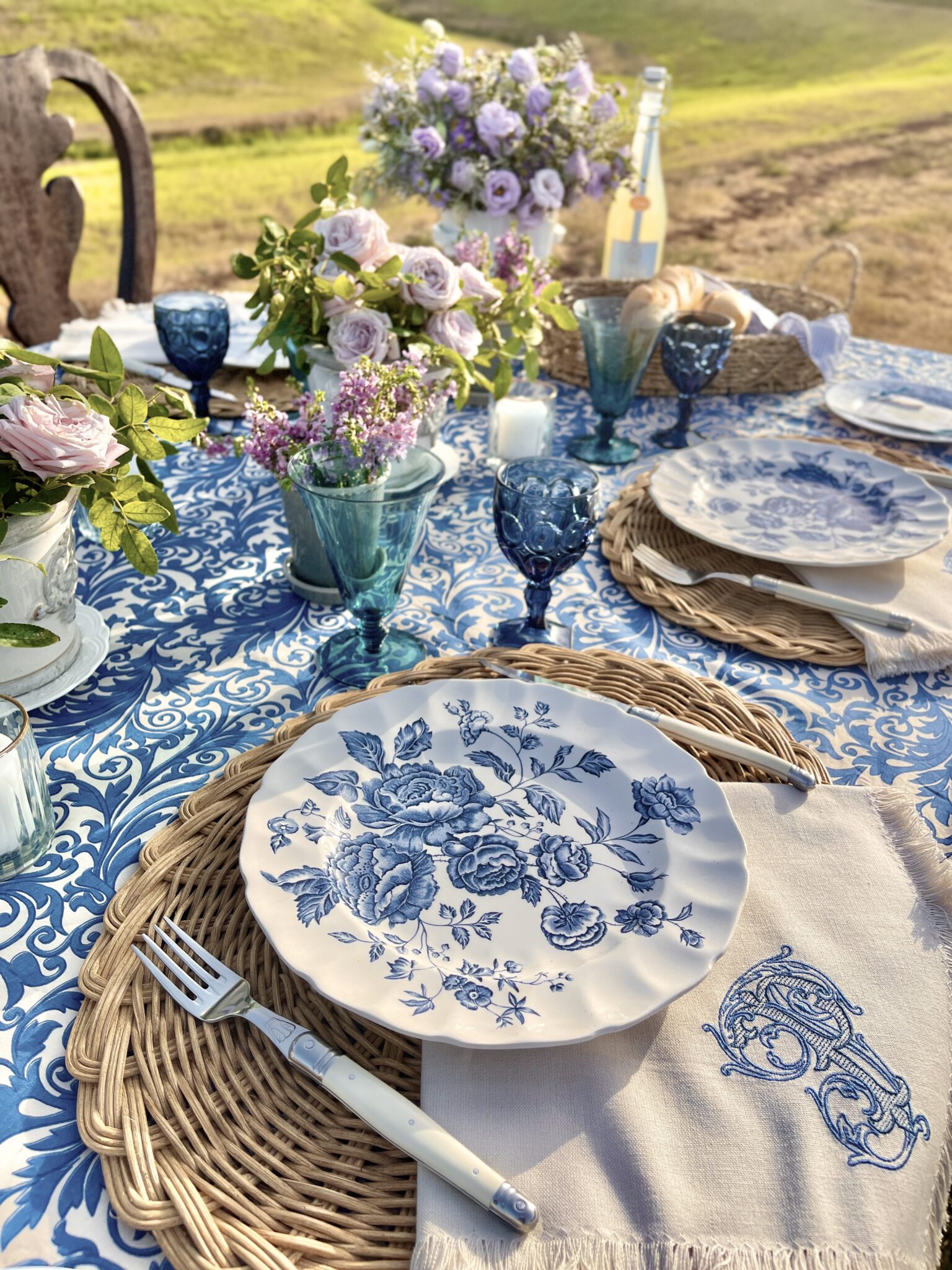 Provence Inspired Tablescape - French Themed Table Setting Ideas