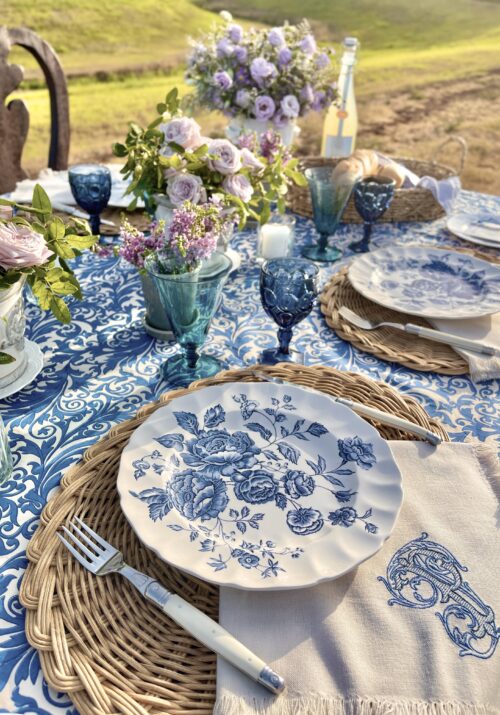 french provence themed tablescape table setting ideas