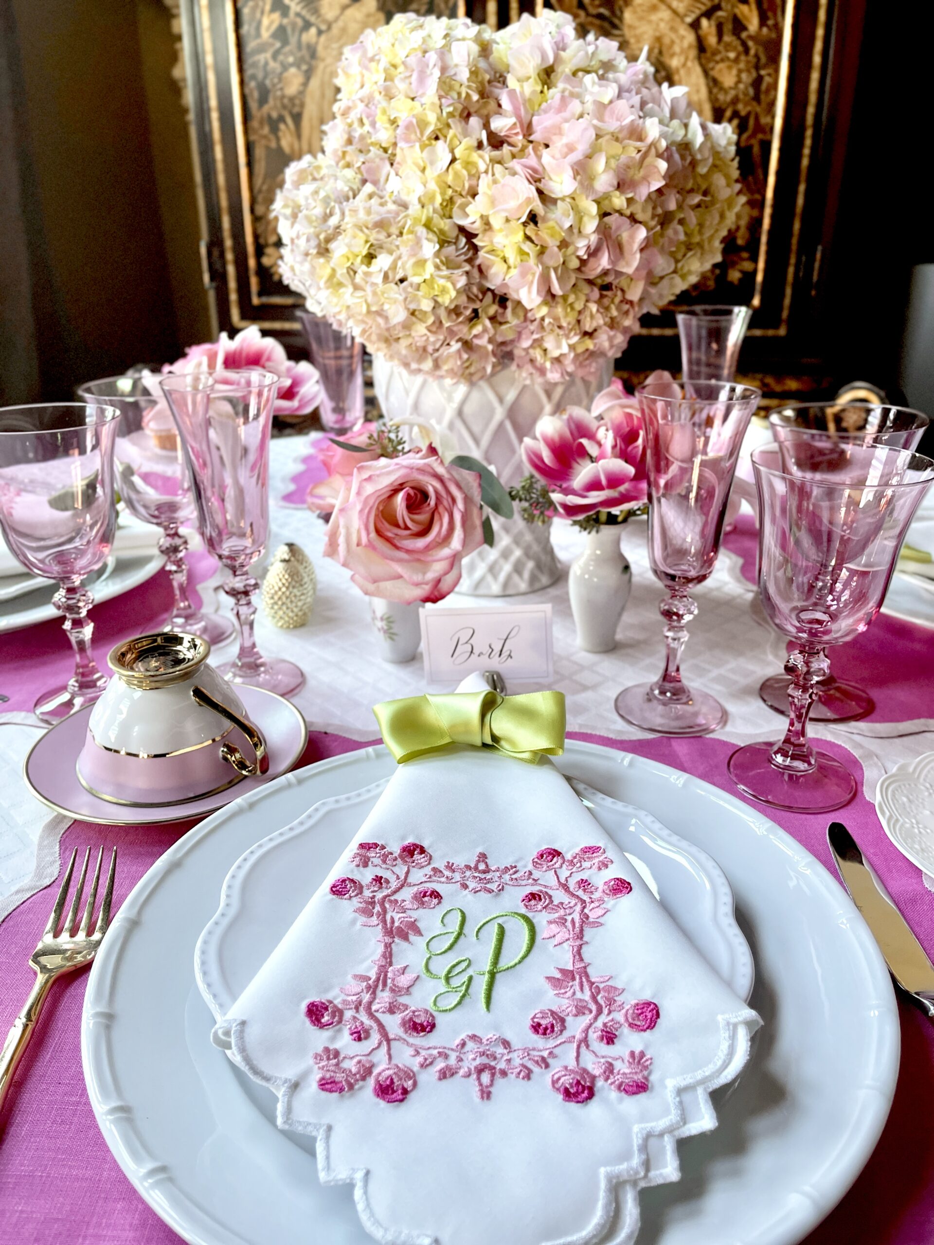 pretty in pink tablescape